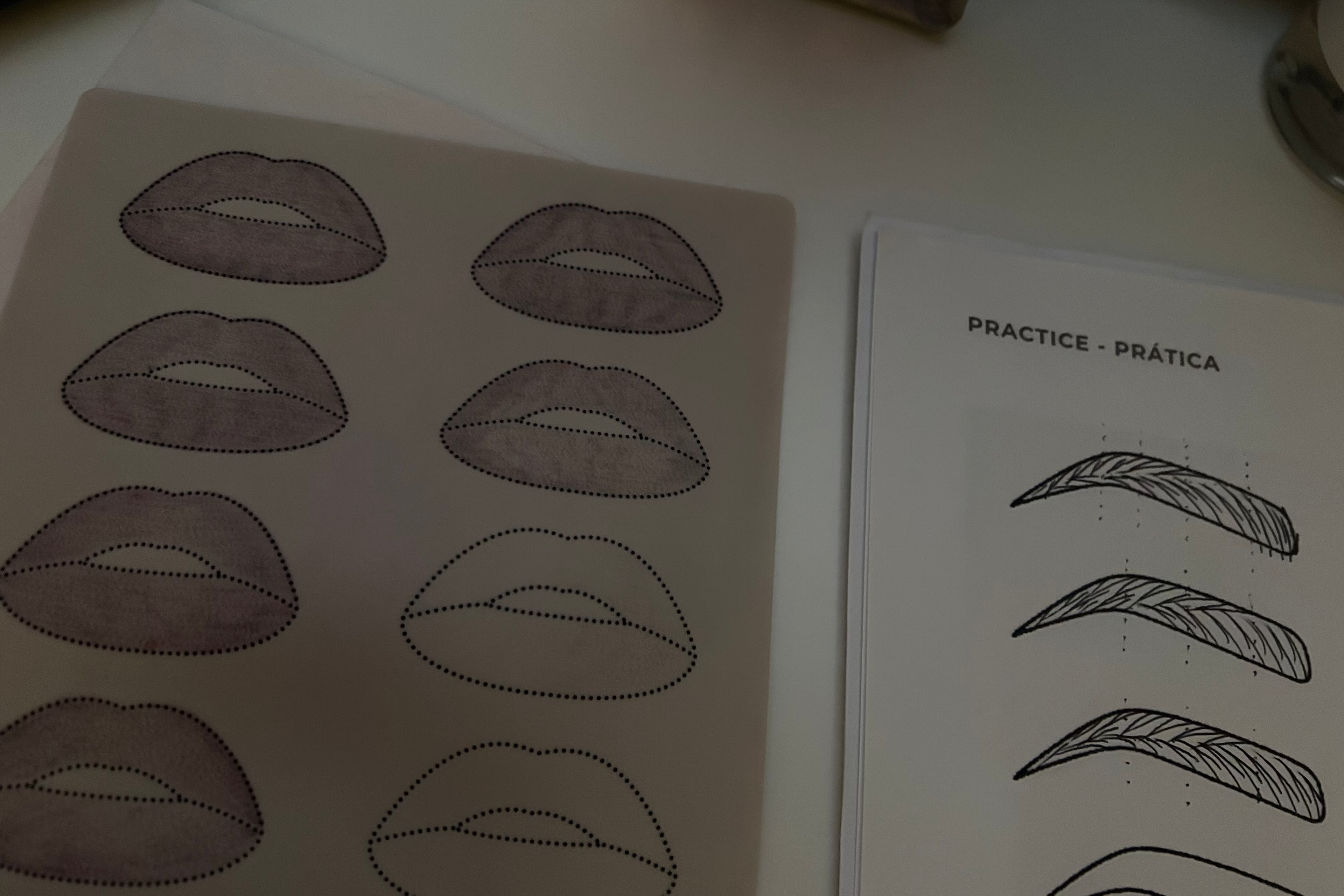 Micro-pigmentation - lip blush